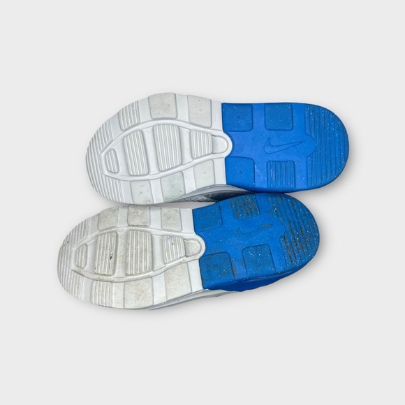 Nike Air Max Motion 2 Silver & Blue Sneakers - Picture 6 of 7